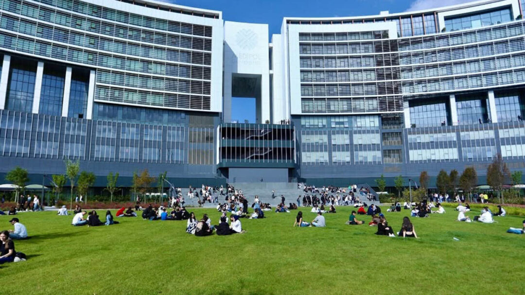 medipol üniversitesi ücretleri 2025